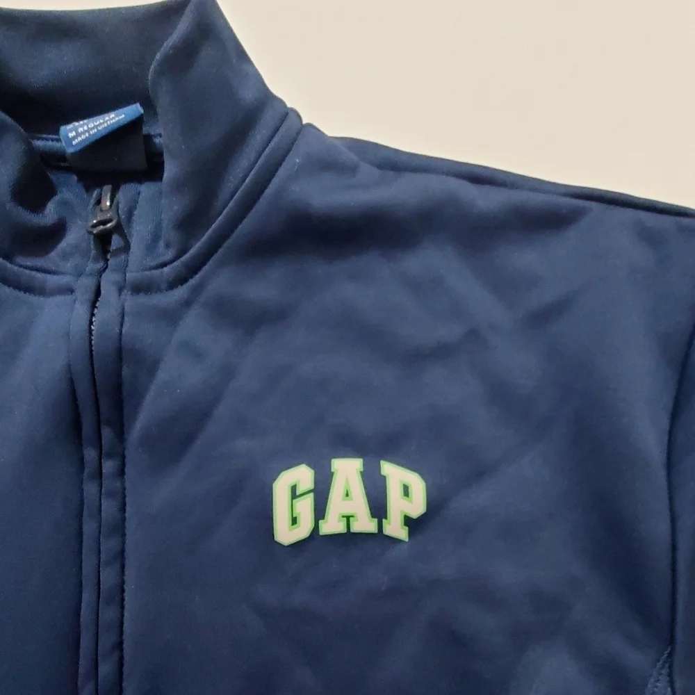 GAP Fit Kids Blue Jacket with Green Gray Arm Detail Size M Regular